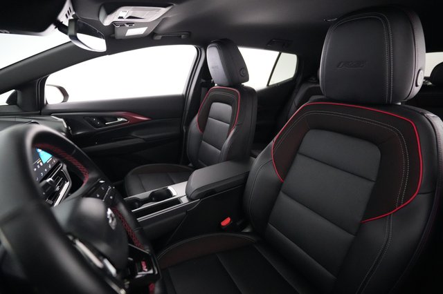 2024 Chevrolet Equinox EV — photo 3 of 23