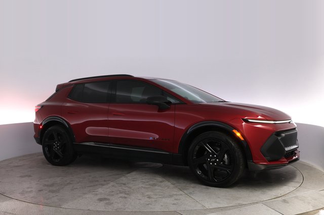 2024 Chevrolet Equinox EV — photo 11 of 23