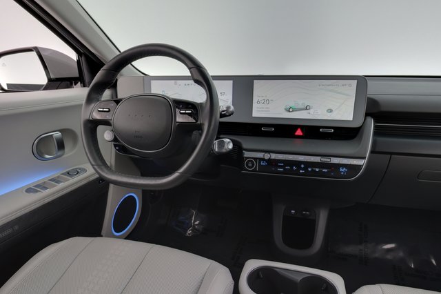 2024 Hyundai IONIQ 5 — photo 20 of 25