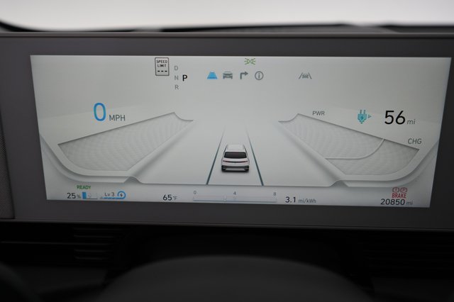2024 Hyundai IONIQ 5 — photo 5 of 25