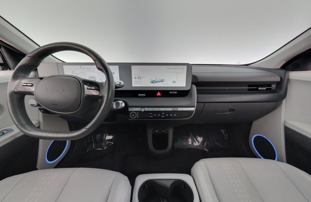 2024 Hyundai IONIQ 5 — photo 21 of 25
