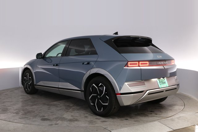 2024 Hyundai IONIQ 5 — photo 13 of 21