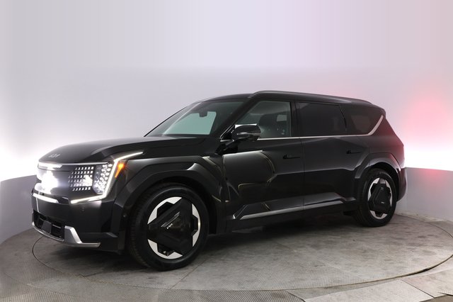 2024 Kia EV9 — photo 14 of 30