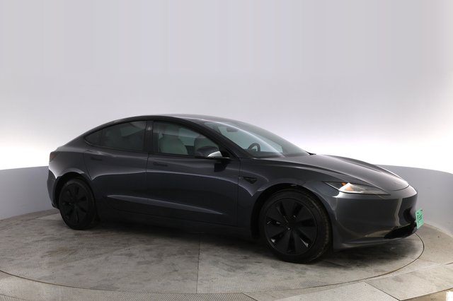 2024 Tesla Model 3 — photo 11 of 21