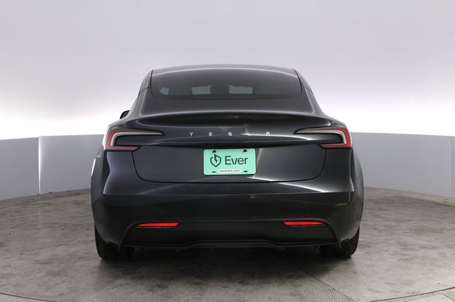 2024 Tesla Model 3 — photo 12 of 21