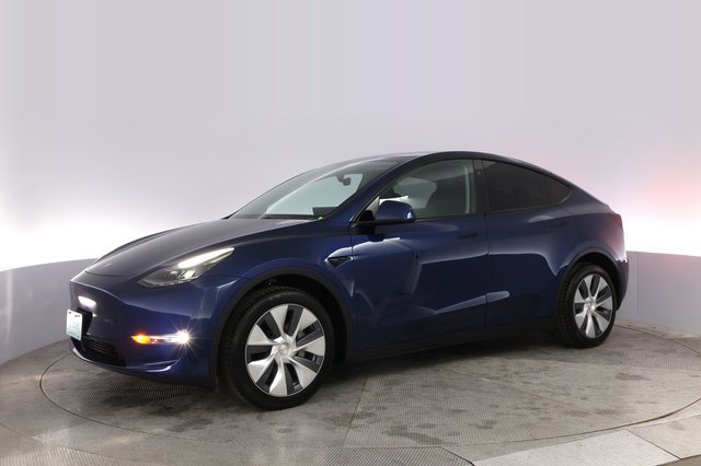 2024 Tesla Model Y — photo 14 of 20