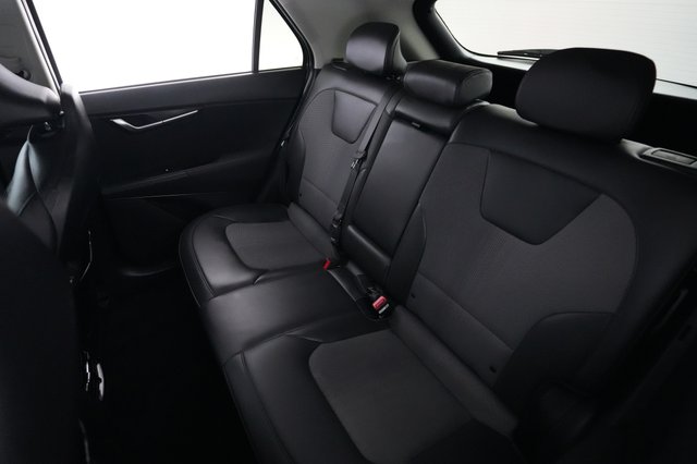 2025 Kia Niro EV — photo 18 of 20