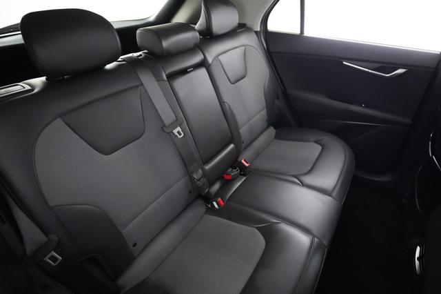 2025 Kia Niro EV — photo 4 of 20