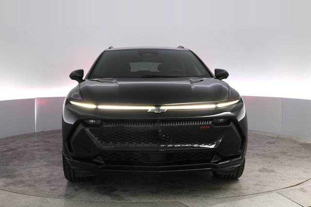 2025 Chevrolet Equinox EV — photo 9 of 20