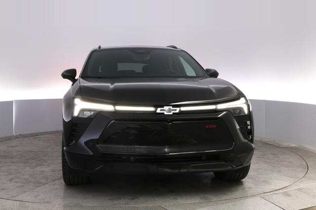 2025 Chevrolet Blazer EV — photo 9 of 20