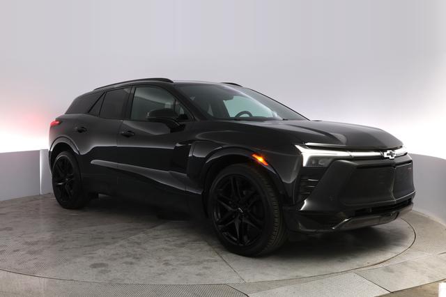 2025 Chevrolet Blazer EV — photo 10 of 20