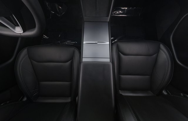 2025 Tesla Model 3 — photo 22 of 25