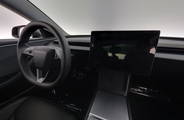 2025 Tesla Model 3 — photo 20 of 25