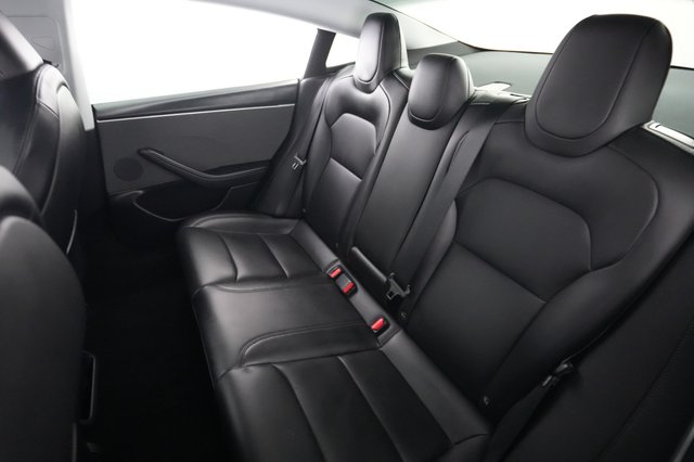 2025 Tesla Model 3 — photo 19 of 25