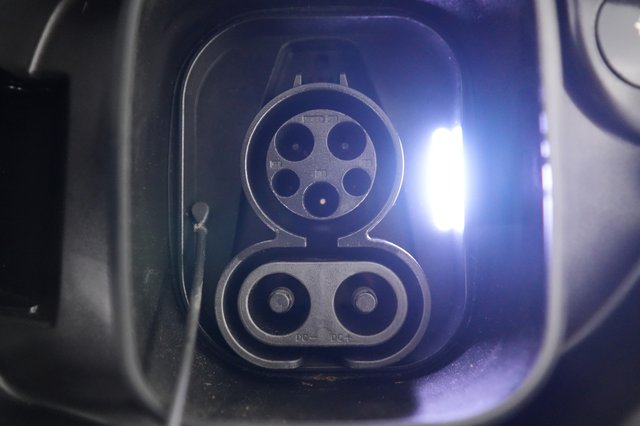 2022 Polestar 2 — photo 8 of 21