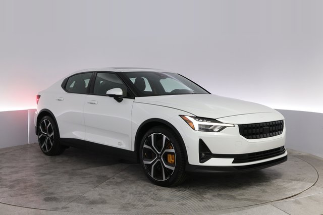 2022 Polestar 2 — photo 10 of 21