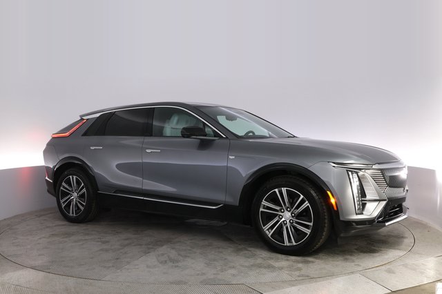 2023 Cadillac LYRIQ — photo 11 of 20