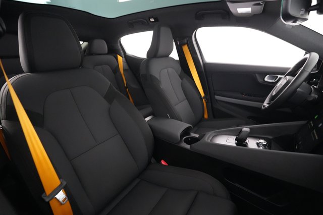 2023 Polestar 2 — photo 18 of 22