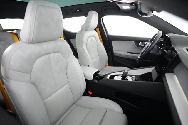 2023 Polestar 2 — photo 18 of 23
