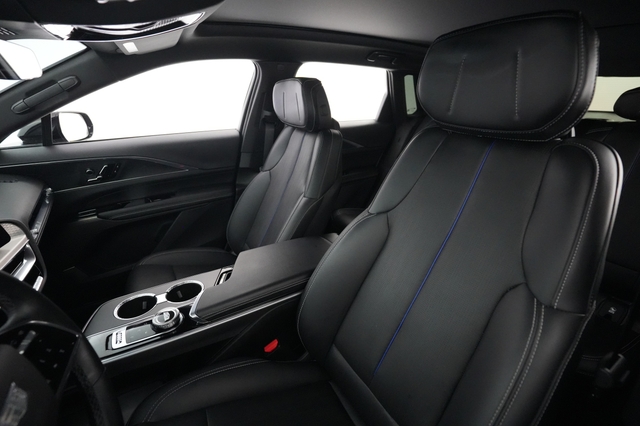 2024 Cadillac Lyriq