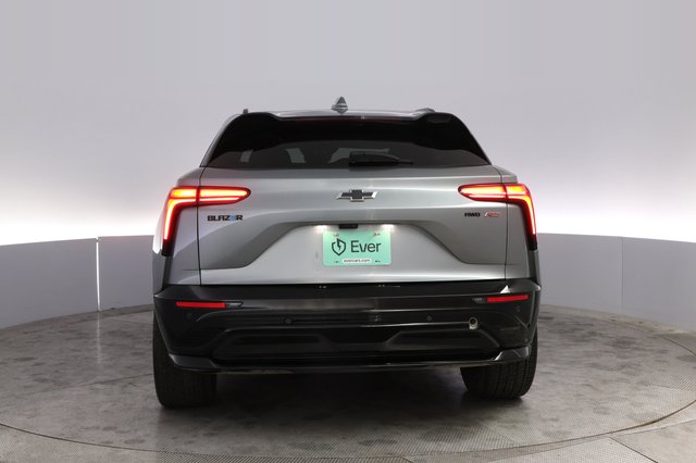 2024 Chevrolet Blazer EV — photo 12 of 20