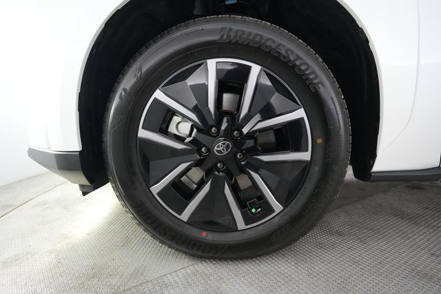 2026 Toyota bZ — photo 15 of 20