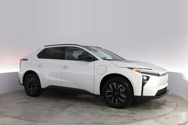 2026 Toyota bZ — photo 11 of 20