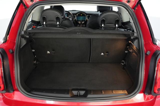 2023 MINI Cooper SE — photo 6 of 20