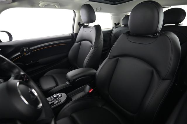 2023 MINI Cooper SE — photo 3 of 20
