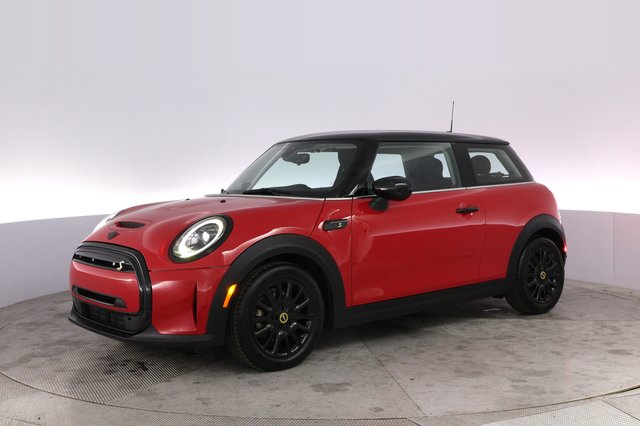 2023 MINI Cooper SE — photo 14 of 20