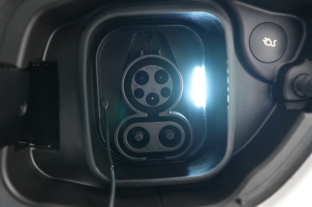 2023 Polestar 2 — photo 8 of 22