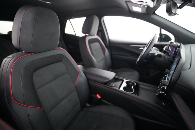 2024 Chevrolet Blazer EV — photo 18 of 31