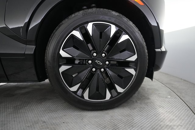 2024 Chevrolet Blazer EV — photo 16 of 31