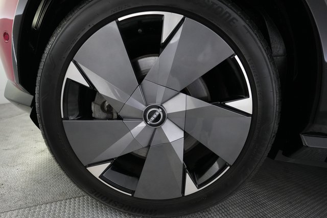 2024 Nissan Ariya — photo 15 of 21