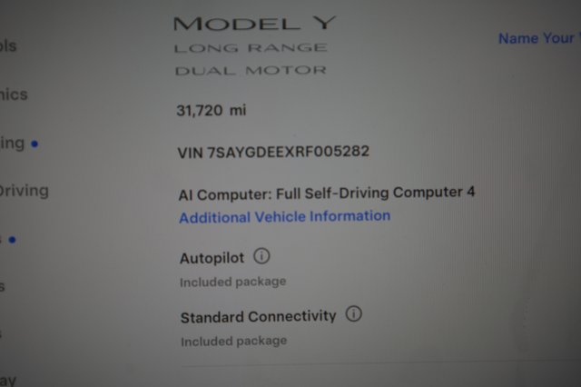 2024 Tesla Model Y — photo 5 of 21