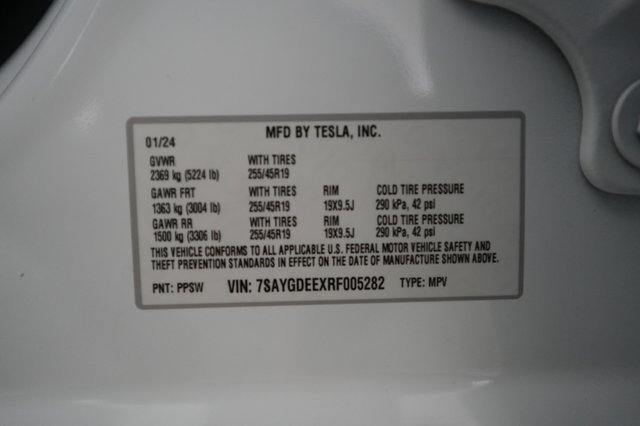 2024 Tesla Model Y — photo 21 of 21