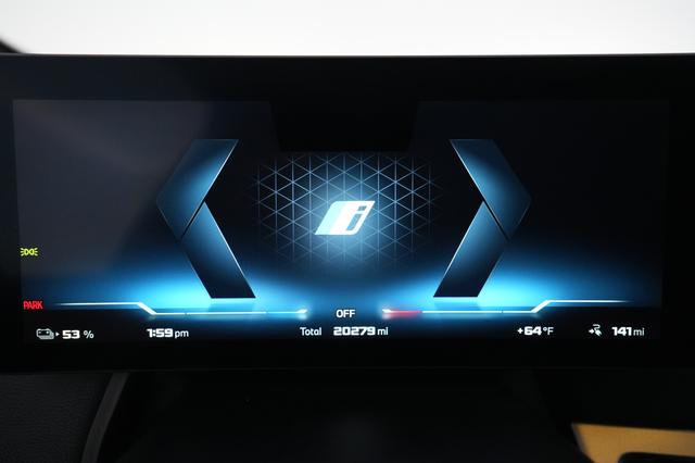 2024 BMW iX