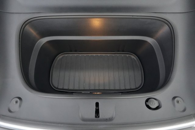 2026 Tesla Model Y — photo 23 of 24