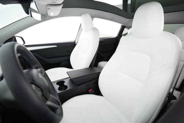 2023 Tesla Model Y — photo 3 of 24