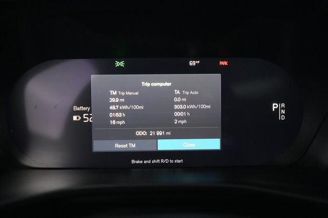 2023 Volvo C40 Recharge — photo 5 of 24