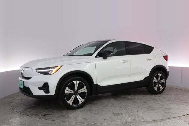 2023 Volvo C40 Recharge — photo 14 of 24