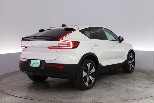 2023 Volvo C40 Recharge — photo 2 of 24