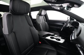 2024 Cadillac Lyriq — photo 18 of 20