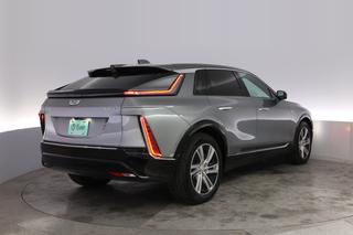 2024 Cadillac Lyriq — photo 2 of 20