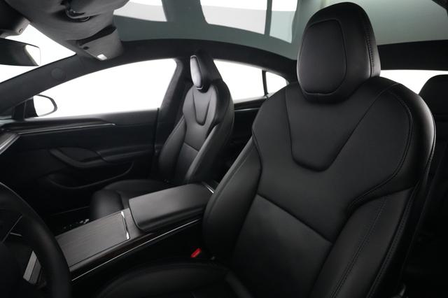 2024 Tesla Model S