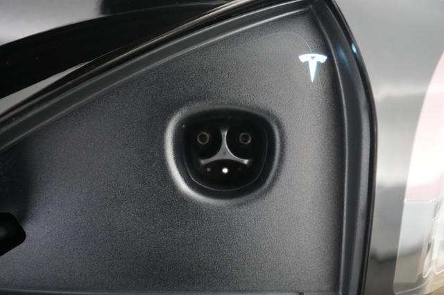 2024 Tesla Model S