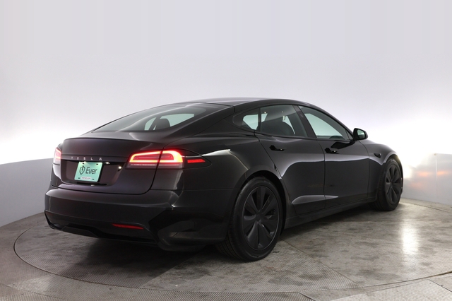 2024 Tesla Model S