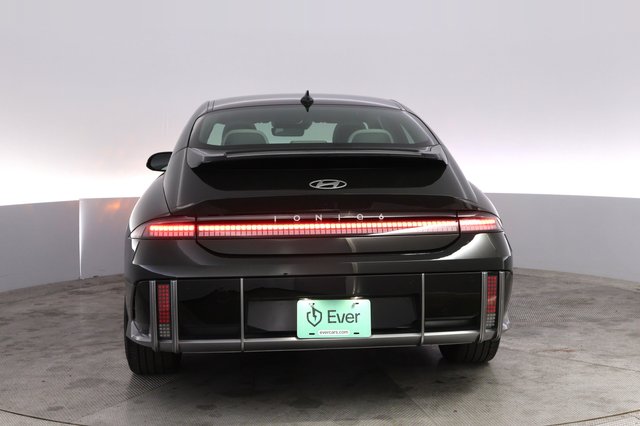 2024 Hyundai IONIQ 6 — photo 12 of 21