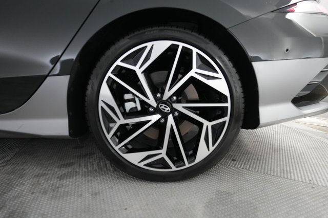 2024 Hyundai IONIQ 6 — photo 7 of 21
