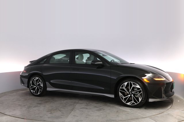 2024 Hyundai IONIQ 6 — photo 11 of 21
